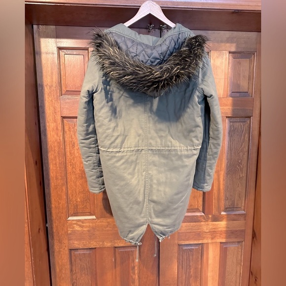 Urban Outfitters BDG Women’s Oversized Winter Jacket size S - Picture 3 of 15